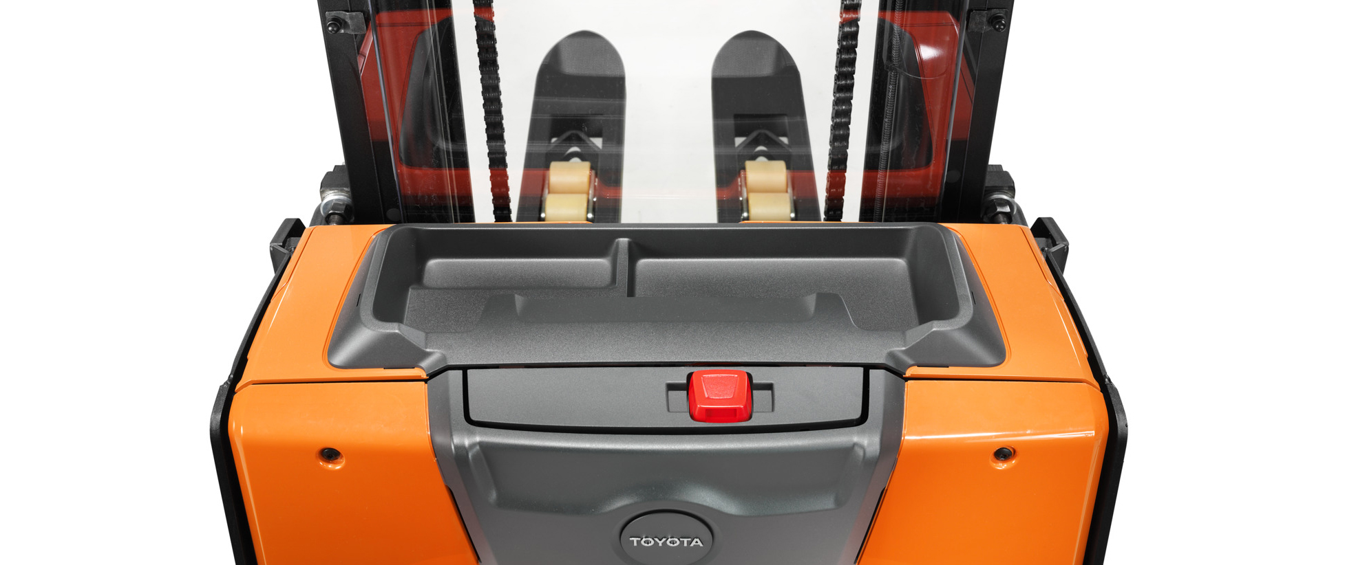 BT Staxio SWE Blick durch den Mast auf die Gabeln